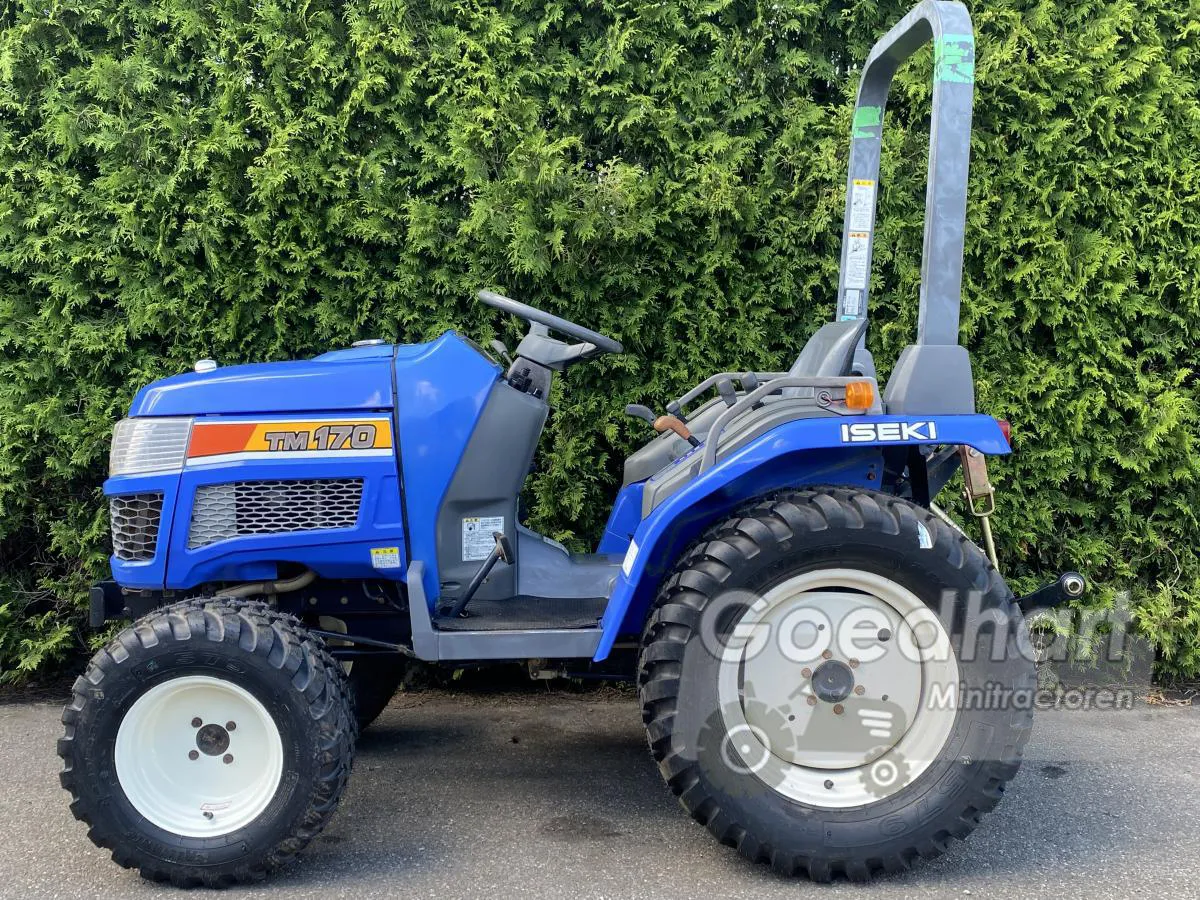 Mini tractor Iseki TM170 op Galaxi Pro banden