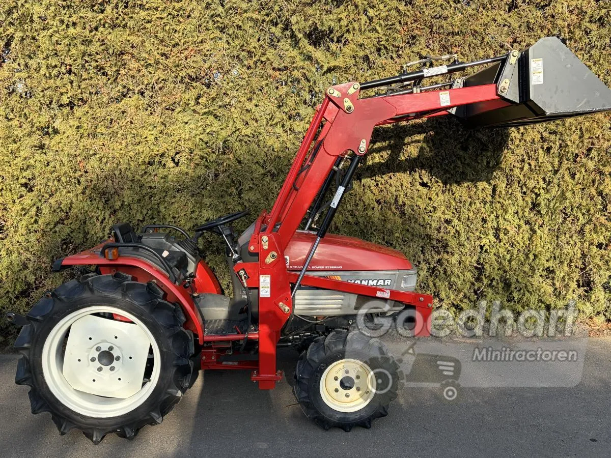 Mini tractor Yanmar F200D met voorlader