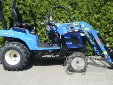 SPECIALE AANBIEDING :  Iseki TXG24 met voorlader 