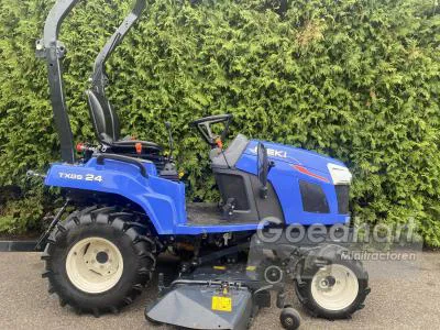 Compact tractor Iseki TXGS24 met maaidek