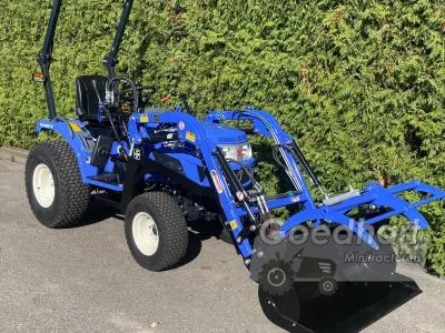 Compact tractor Iseki TM3267e met voorlader